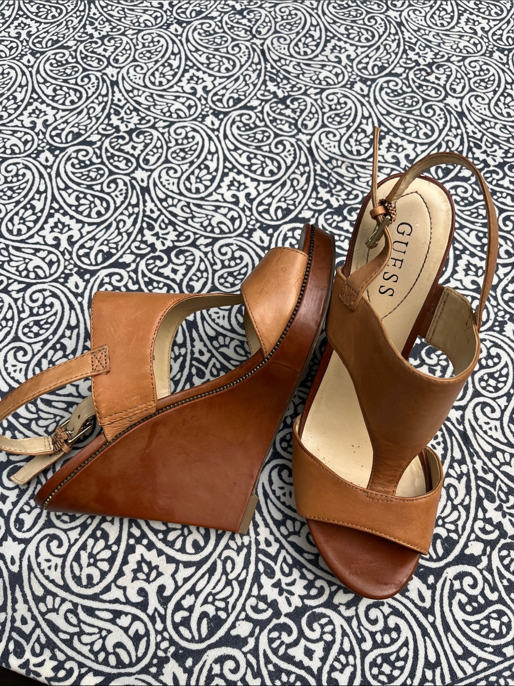 GUESS Women's Brown Leather Wedge Sandals